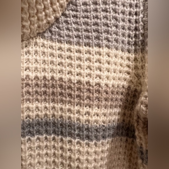 Eddie Bauer 3/4 zip front sweater S - Picture 7 of 9